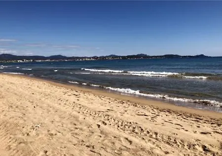 别墅 La Provencale 罗克布伦河畔阿尔让